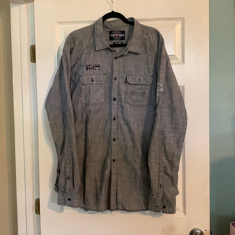 Men’s Ecko Unlimited button down shirt in black with white threads-Embroidered